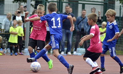 Mazur I Gostynin wygrywa Turniej Piłki Nożnej Chłopców rocznika 2015-2017